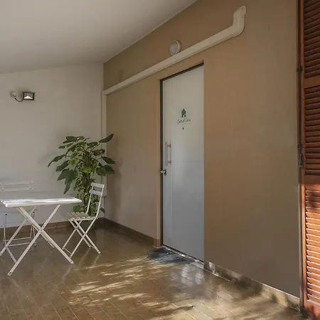 Casa Di Lucia B&B 3*